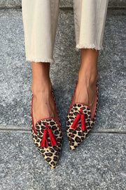 Naya | Mocassins Léopard Pompons