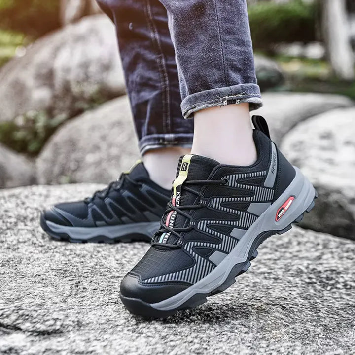 Tomasz – Chaussures orthopédiques pour hommes assurant un confort de marche