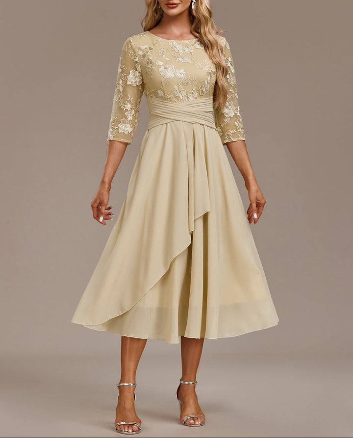 Elin™ - Robe couleur champagne avec broderies délicates