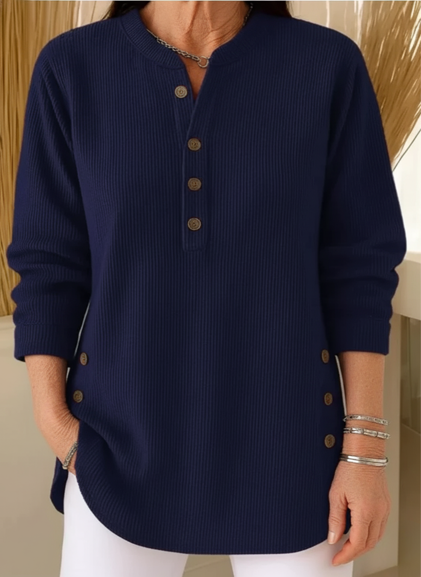 Palina – Pull doux avec boutons décoratifs