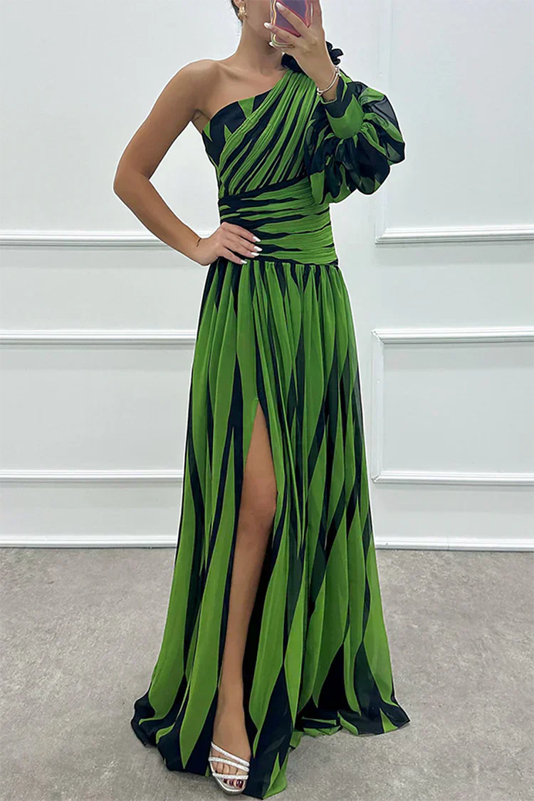 Noisette™ | Robe longue rayée élégante avec une bretelle