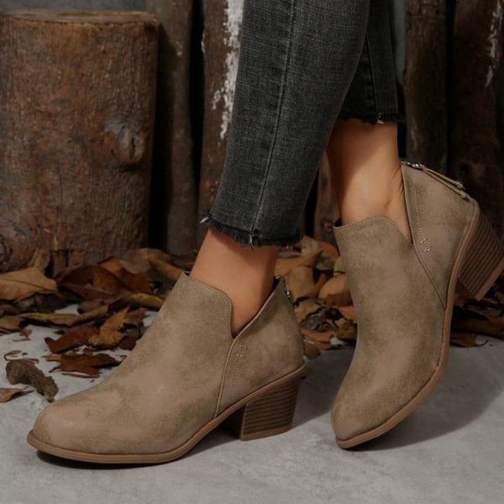 Clarissa – Bottines texturées à franges