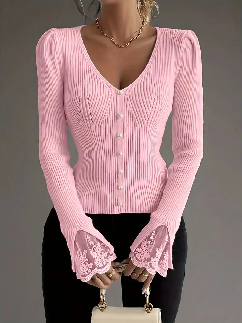 Aeliana – Pull côtelé avec manches en dentelle
