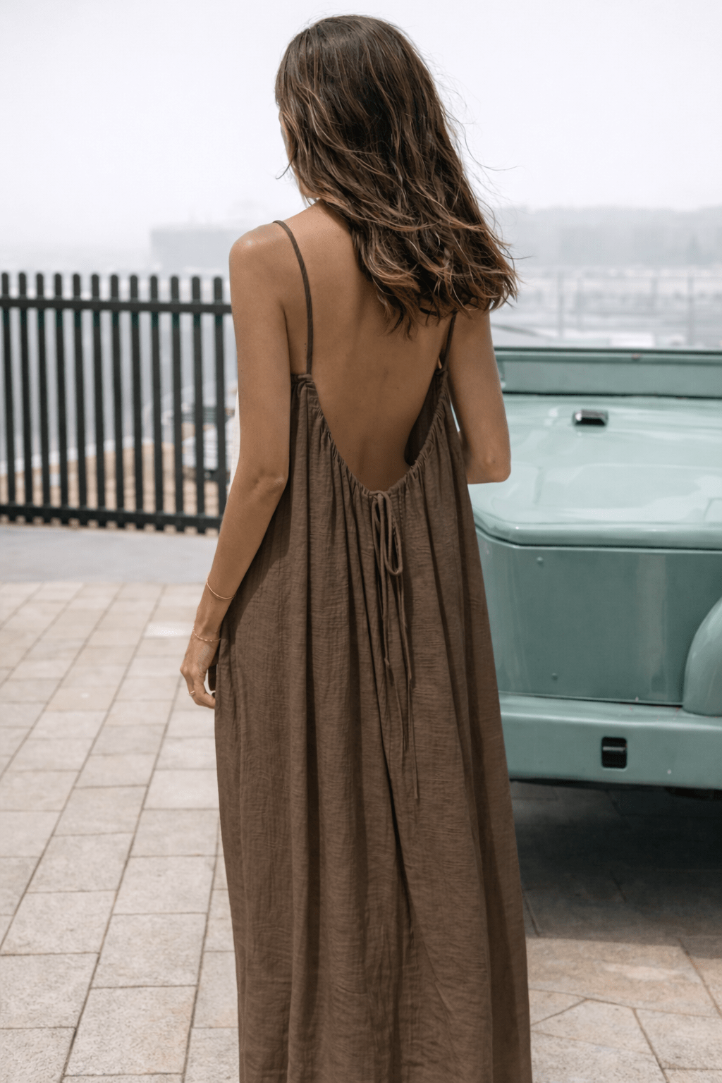 Robe longue dos nu