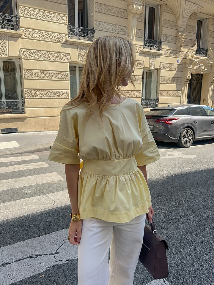 Antonina - Blouse rose dos nu et noeud