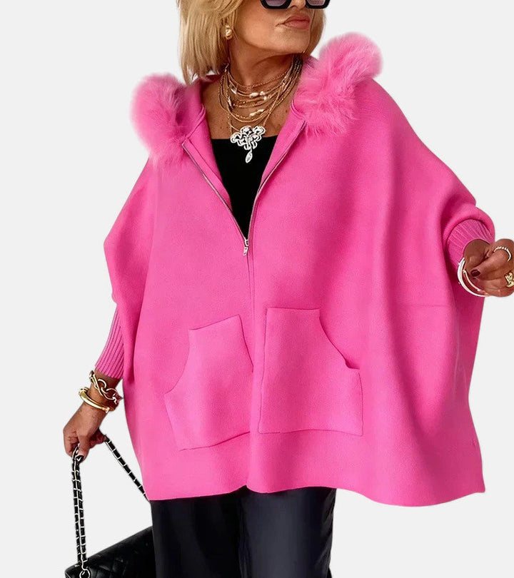 Soraya – Manteau ample à capuche et col fourrure
