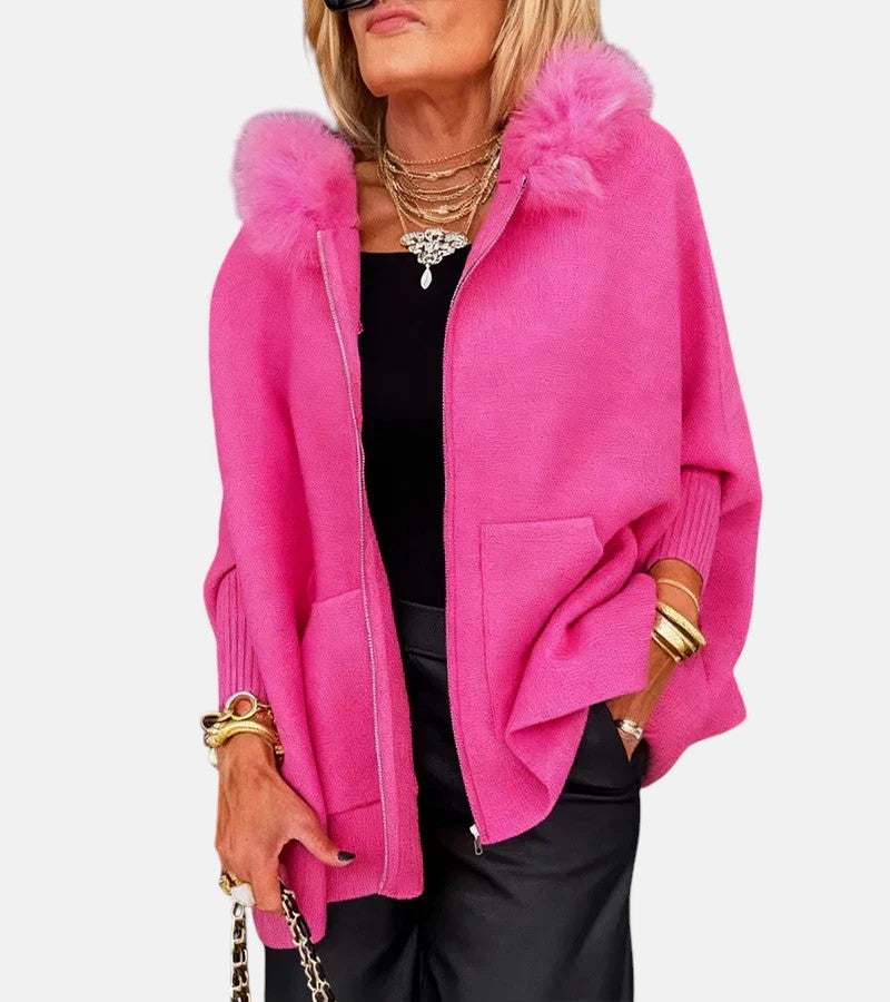 Soraya – Manteau ample à capuche et col fourrure