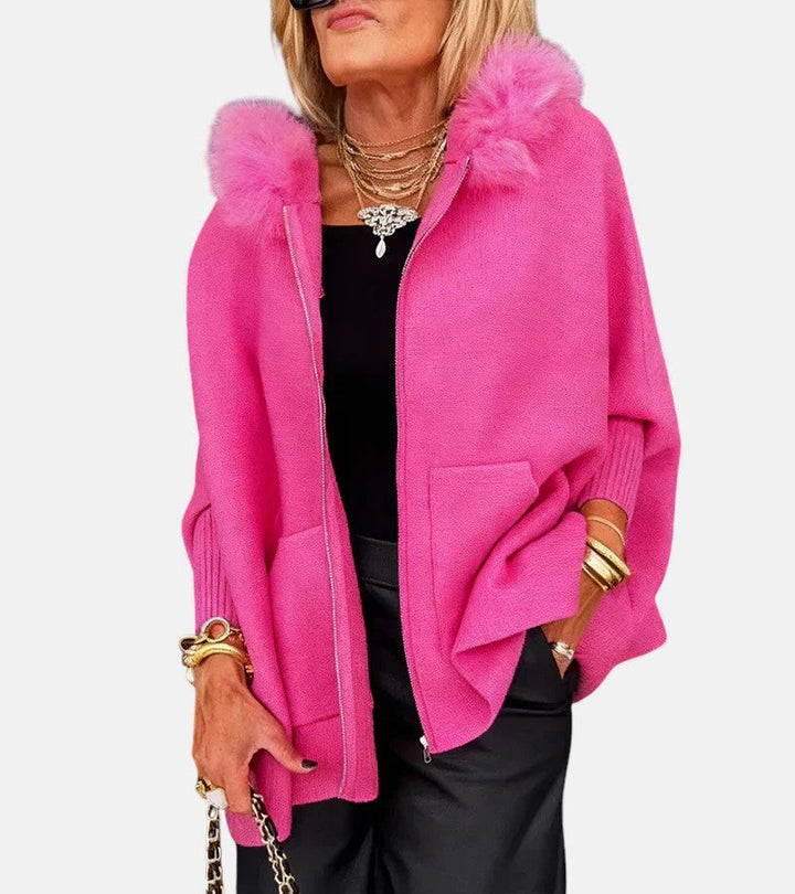 Soraya – Manteau ample à capuche et col fourrure