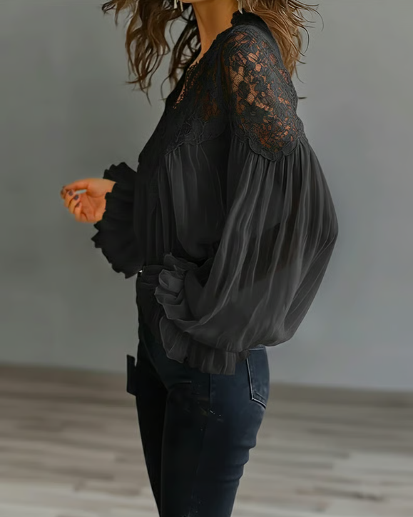 Laceva | Blouse à dentelle fleurie et manches lanternes