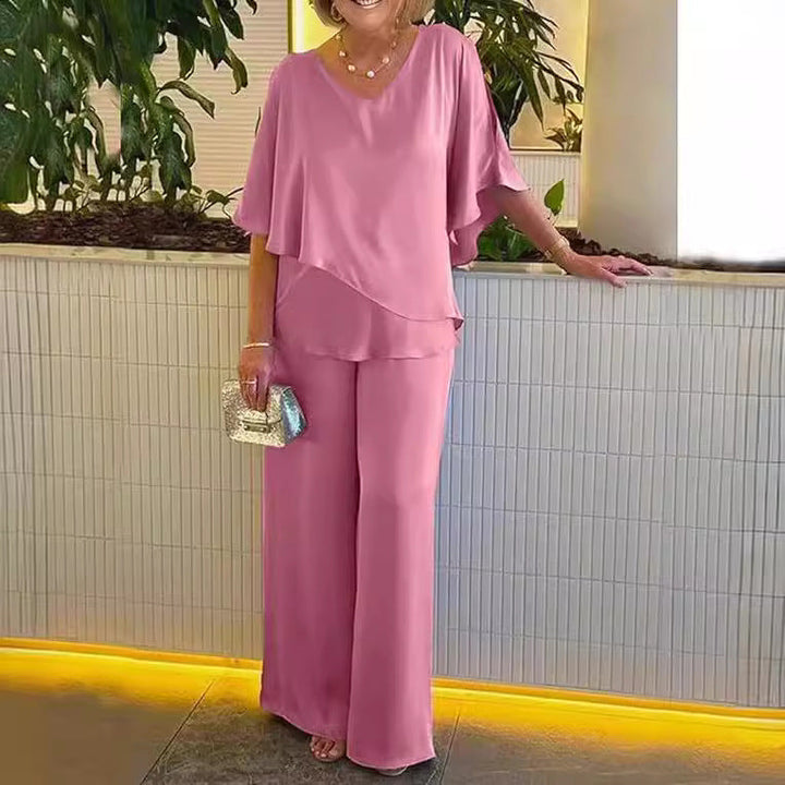 Marthe | Ensemble élégant avec pieds larges.