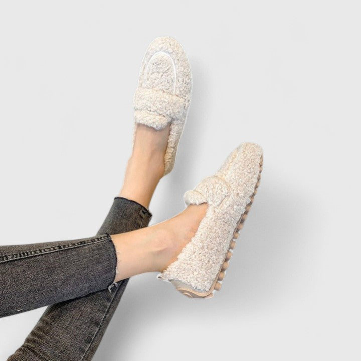 Franciszka – Des mocassins chauds aux finitions élégantes