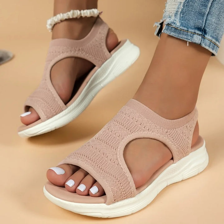 Bogumiła - Sandales compensées faites à la main dans un matériau de la plus haute qualité