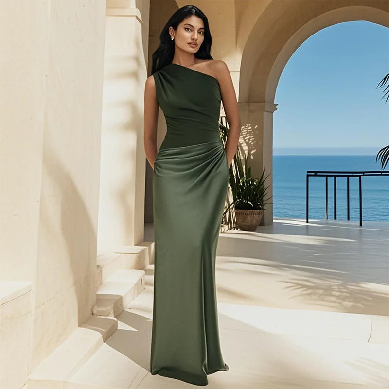 Luna™ | Robe longue en satin avec fente