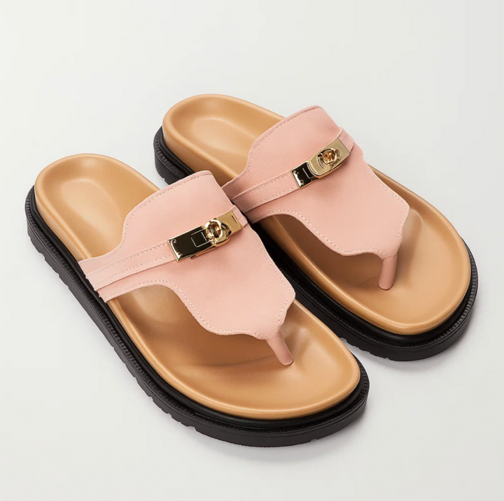 Konstancja – Sandales élégantes avec boucle en métal