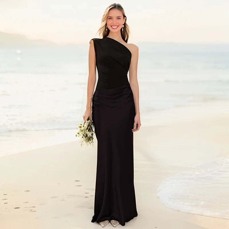 Luna™ | Robe longue en satin avec fente