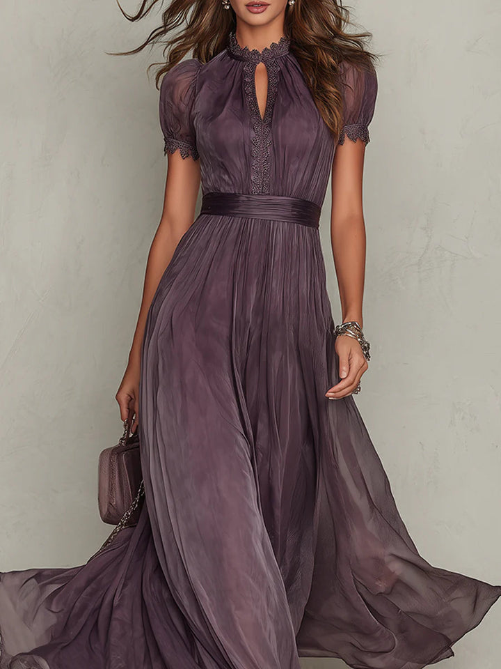 Flavie | Robe longue violette élégante en mousseline avec découpe