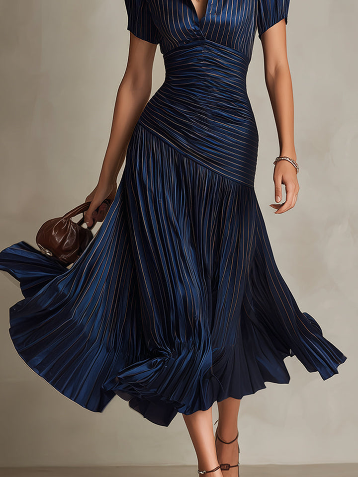 Adrien | Robe mi-longue en satin à rayures rétro
