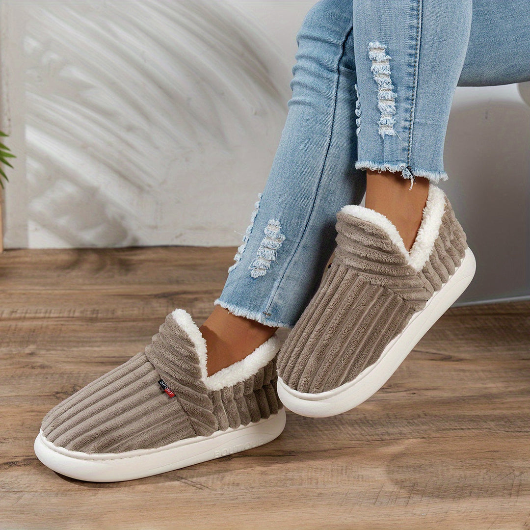 Elvaria – Chaussons doux et chauds