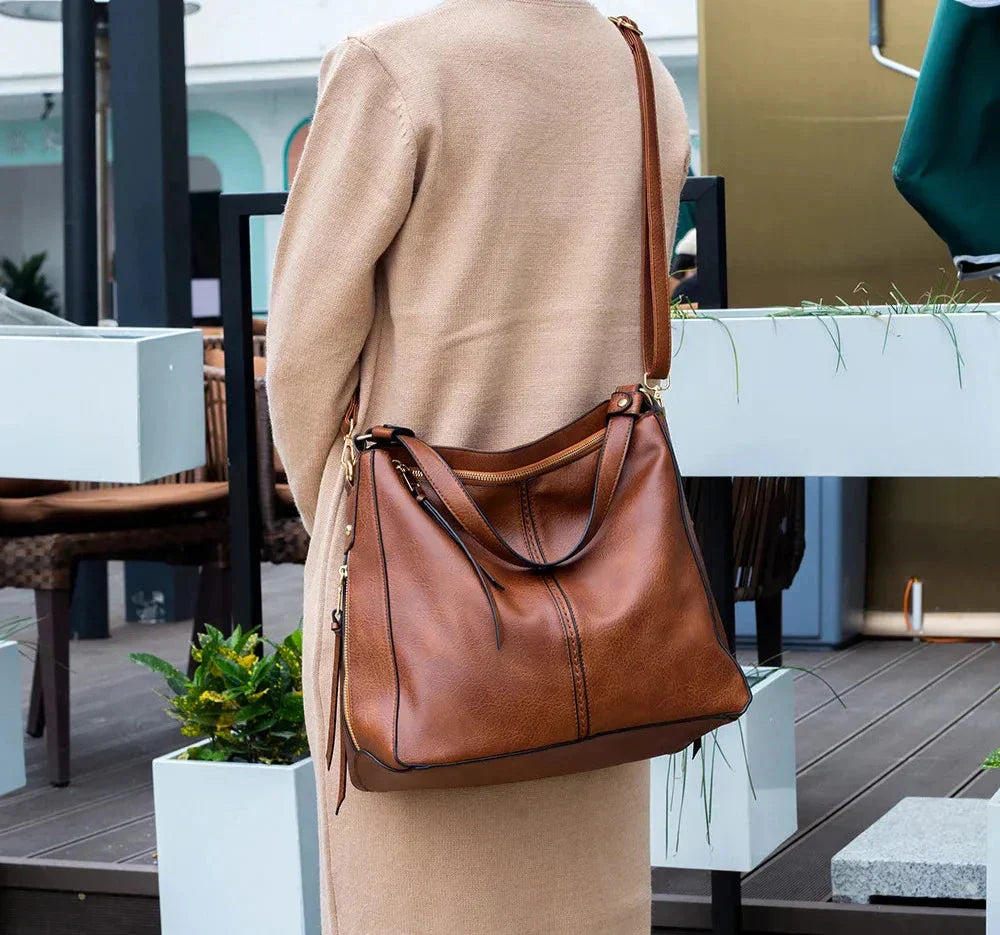 Justyna - Sac hobo en cuir