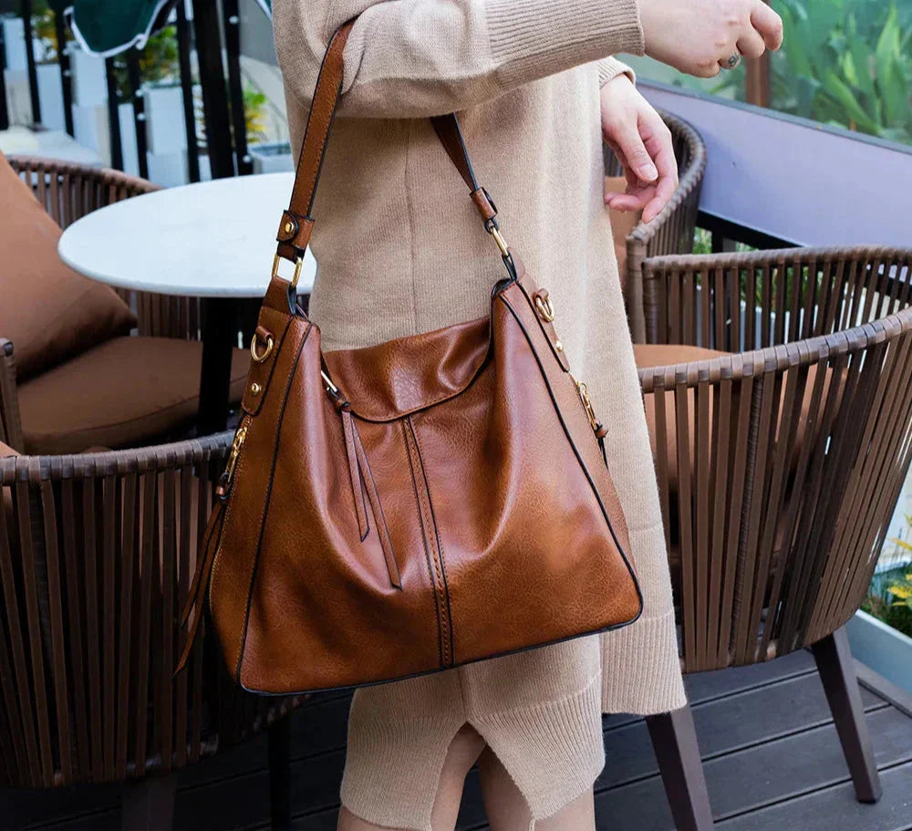 Justyna - Sac hobo en cuir
