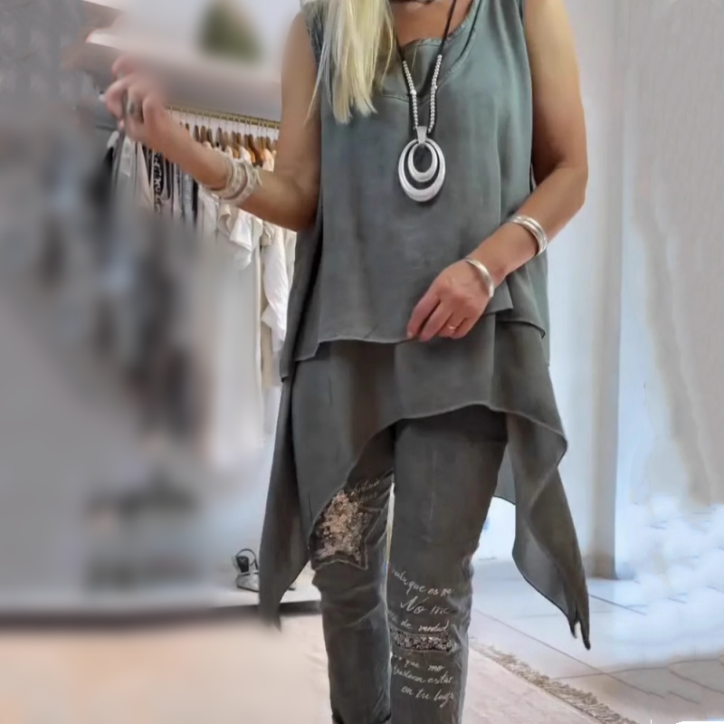 Klara – Ensemble deux pièces composé d'un haut et d'un pantalon imprimés